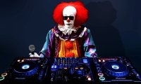 pennywise-the-dj-ing-clown_o_6701181.jpg