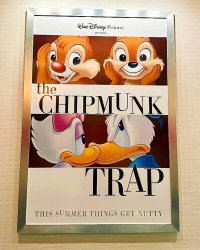 i0_wp_com-disneyland-mickeyminnierailroad-poster3.jpg