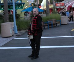 202509_hhn34_cz2.jpg