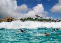 surf-pool-splash-typhoon-lagoon-copy.jpg